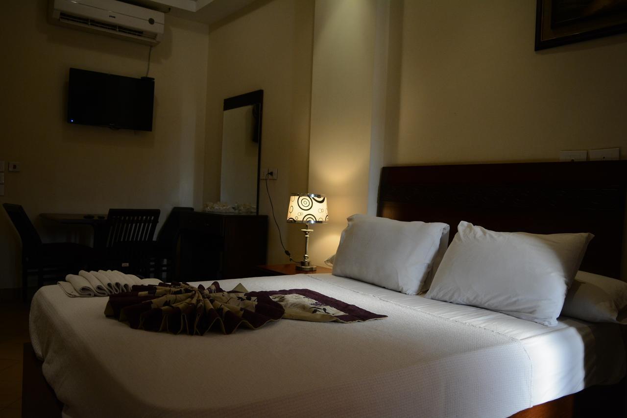Jewel Glorious Hotel Кайро Екстериор снимка